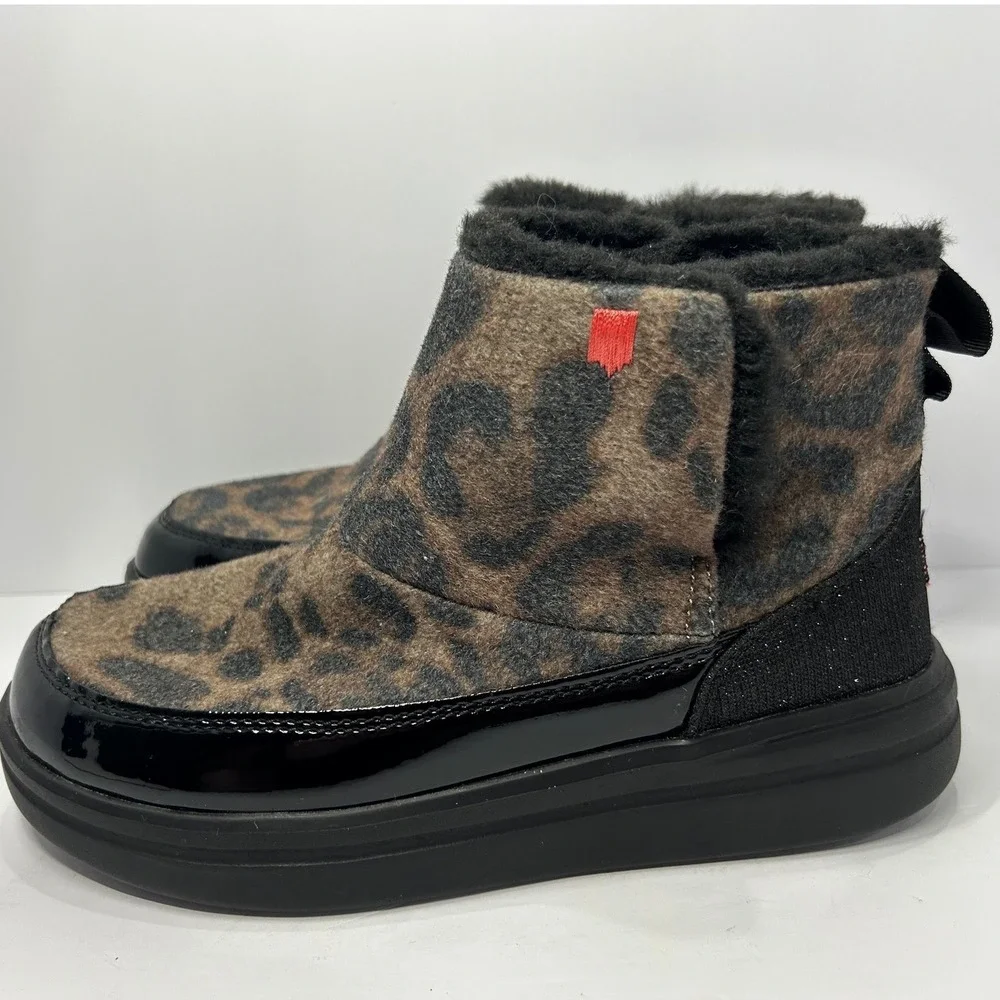Hey Dude Youth Leopard Black Faux Fur Boots Kids Size 4 Brand New With Tags